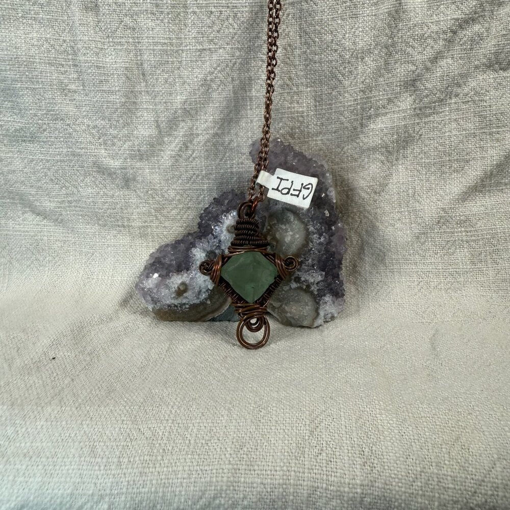 Handmade Wire Wrapped Raw Green Fluorite Crystal Pendant Copper Necklace Y2K